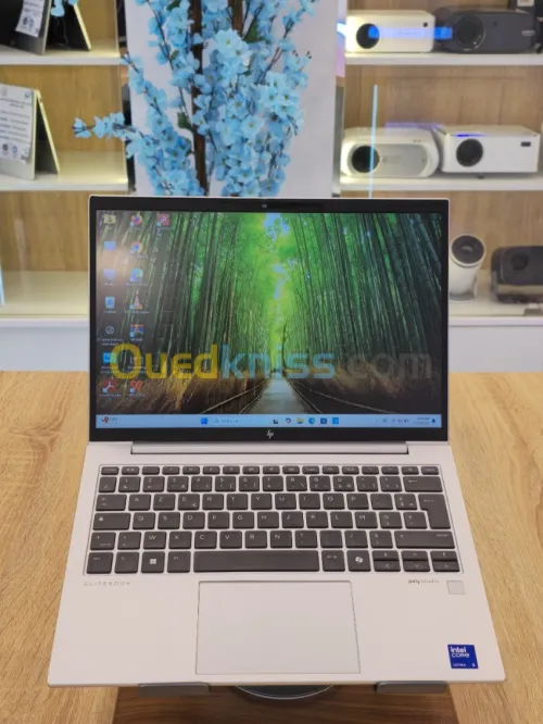 HP ELITEBOOK  830-G11  ULTRA 5 16G 512G SSD 13.3''   AZERTY