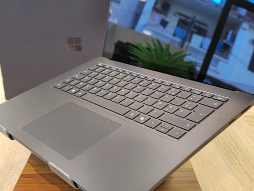 (VENDU) MICROSOFT SURFACE LAPTOP-7 SNAPDRAGON X ELITE 16G 512GB SSD 15" 2K BLACK SOUS EMBALLAGE
