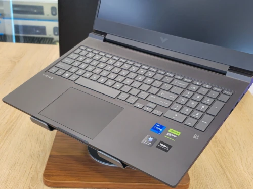 (VENDU) HP VICTUS GAMING I7-13620H 16G 1T SSD RTX 4060 8G 16.1'' IPS 165HZ SOUS EMBALLAGE