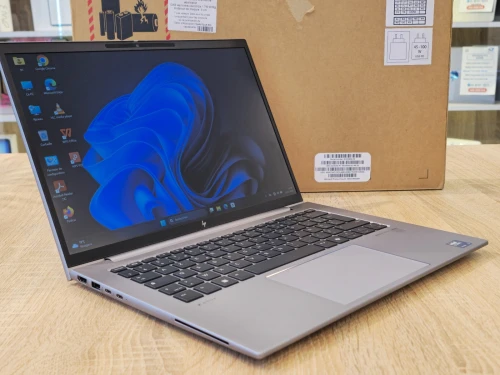 HP STATION ZBOOK FIREFLY G11 ULTRA 5-125U 16G 512G SSD 14'' WUXGA IPS WIN11 SOUS EMBALLAGE