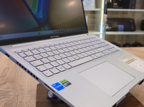 ASUS VIVOBOOK X16  I5-12500H 16G 512G SSD RTX3050 4G 16'' FHD WIN 11