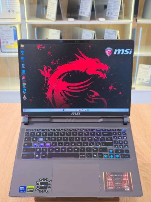 (VENDU) MSI VECTOR 16HX AI A2XWHG 2025 ULTRA 7-255HX 32G 1T SSD RTX 5070 TI 12G 16" QHD 240HZ
