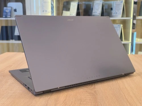 (VENDU)ACER ASPIRE 17 ULTRA 7 150U 32G 1T SSD RTX 2050 17.3'' FHD WIN11
