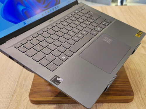 ACER SWIFT SF14 AI  SNAPDRAGON X PLUS X1P64100 10cœurs 16G 1TO SSD 14.5'' 2K IPS 120HZ   