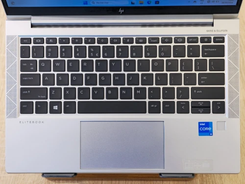 LAPTOP HP ELITEBOOK  830 G8  I5-1135G7 8G 256SSD 13.3'' FHD WIN11