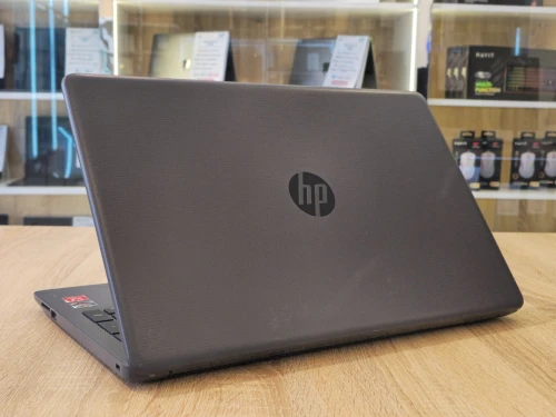 LAPTOP HP 255 G7 RYZEN 3 2200U/8G DDR4/128G SSD/15.6` FHD/WIN11