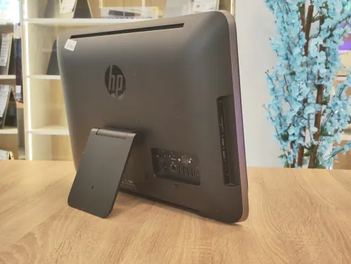 All-in-One HP Pro 400 G1 i3-4130T 8Go 128G SSD 20" HD+ (CLAVIER+SOURIS)