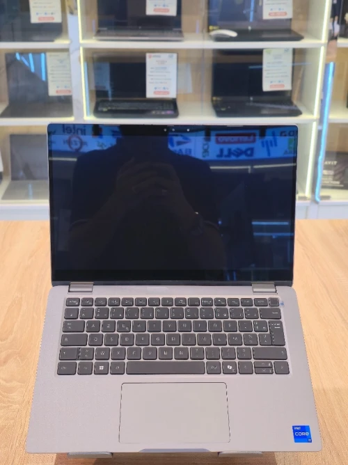 LAPTOP DELL LATITUDE 5350 2IN1 I7-1365U 32G 512G SSD 13' FHD TACTIL 360 WIN11