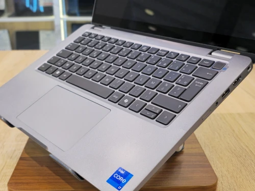 LAPTOP DELL LATITUDE 5350 2IN1 I7-1365U 32G 512G SSD 13' FHD TACTIL 360 WIN11