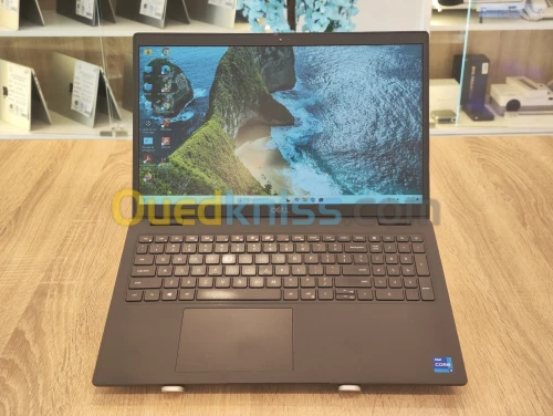 DELL LATITUDE 3520 I7-1165G7 16Go 512GB NVMe 15.6" IPS FHD WIN 11 [VENDU]