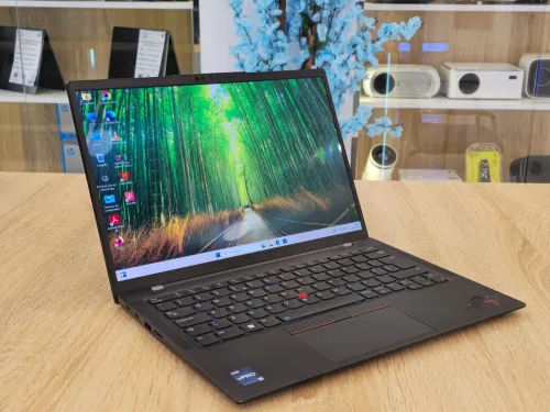 (VENDU) LENOVO THINKPAD X1 CARBON GEN11  I7-1355U 32G  512G SSD 14'' FHD+
