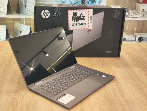(VENDU) HP Envy x360 2-in-1 15-fe1082wn Ultra 7-155U 16Go DDR5 512GB NVMe 15.6" FHD IPS TACTILE 360