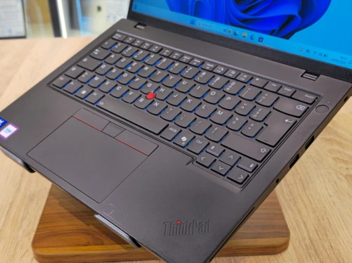 (VENDU) LENOVO THINKPAD L14 GEN-5  ULTRA 5 125U 16G 512G SSD 14' WUXGA WIN11 NOIR