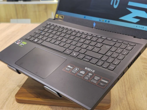 (VENDU) ACER NITRO V15 RYZEN 7 7735HS 16G 512G SSD RTX4060 8G 15.6'' FHD 144HZ AZERTY
