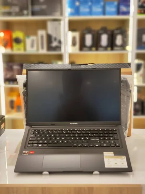 ASUS VIVOBOOK 17X M3704Y RYZEN 5-7430U 16Go 512GB NVMe 17.3" FHD IPS WIN 11 + POCHETTE ORIGINAL ASUS
