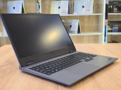 (VENDU) LENOVO LOQ 15IRX10 I7-13700HX 24G 1T SSD RTX 5060 8G 15.6'' IPS 144HZ WIN11