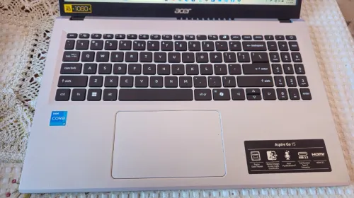 PC PORTABLE ACER I3