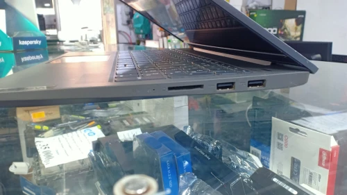 Lenovo Ideapad 5 [Ryzen 7 5700U/ 512Gb SSD/ 8Gb RAM/ WIN11/ 15,6"]