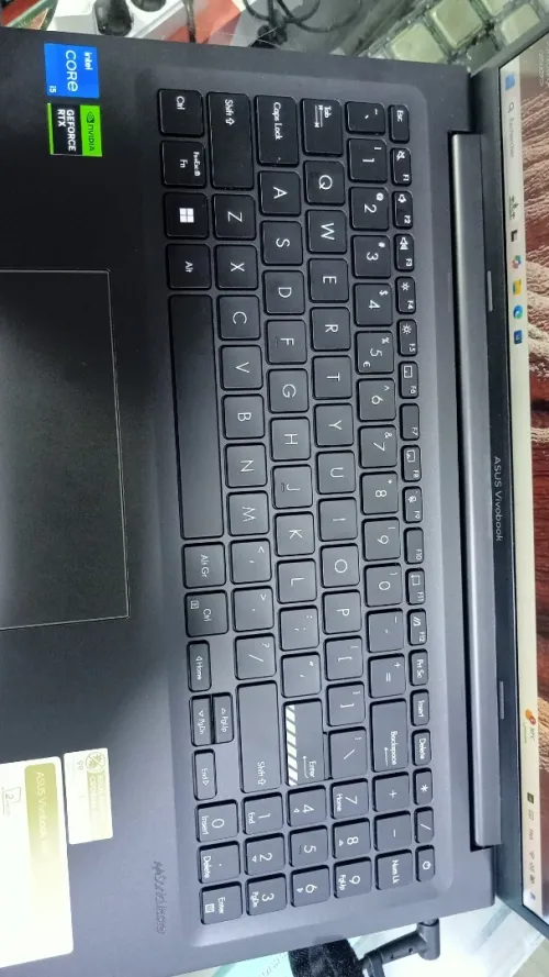 ASUS Vivobook K3605ZF [i5-12500H/ 16Go RAM/ 1Tb SSD/ RTX2050 4Go DDR6/ 16" pouces] + Cartable