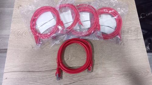 Cable Réseau RJ45 Catégorie 6 FTP (longueur 2m) - Couleur Rouge