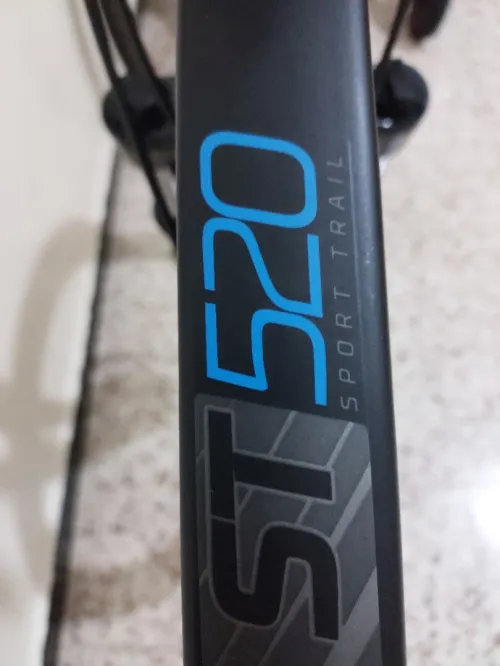 Vélo VTT Rockrider ST 520 27.5.