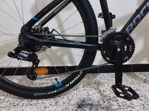 Vélo VTT Rockrider ST 520 27.5.