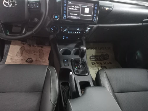 Toyota Hilux 2022 LEGEND DC 4x4 Pack Luxe