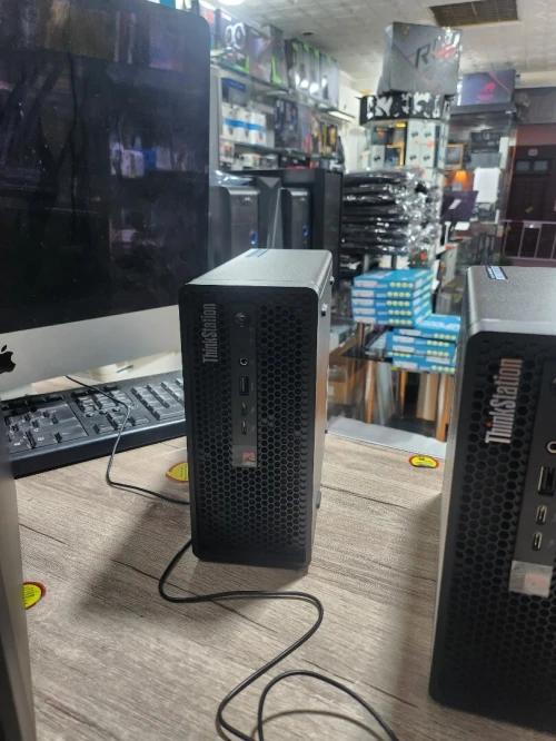 Lenovo ThinkStation P3 Ultra i9 13900k