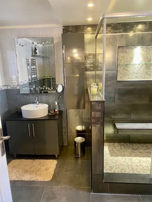 Location Appartement Niveau de villa F3 Alger Hydra
