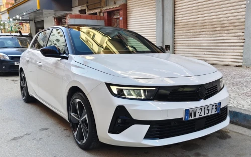 Opel Astra 2025 GS line