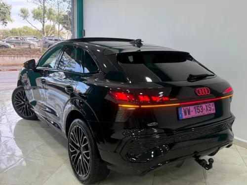 Audi Q3 2026 S lin
