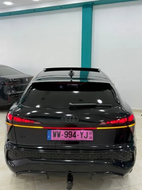 Audi Q3 2026 S lin