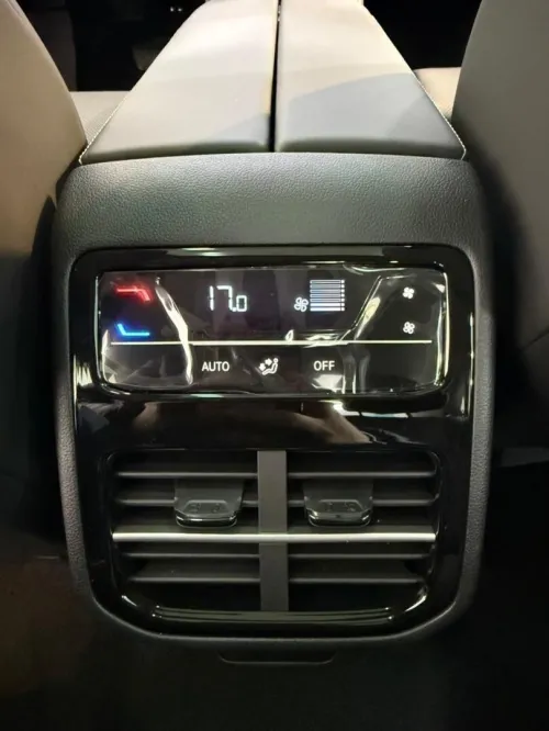 Volkswagen Passat 2026 PRO