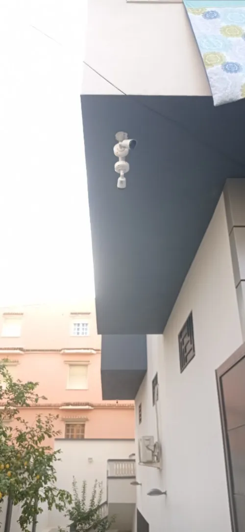 Caméra de surveillance& électricité générale