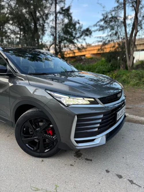 Geely Coolray 2025 