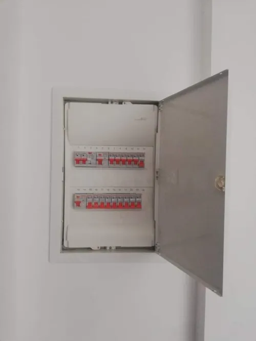 électricien bâtiment et industrielle 