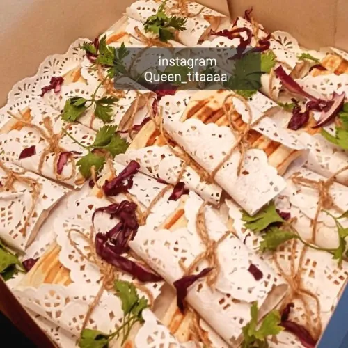 Les salés sur commande  مملحات متنوعة 