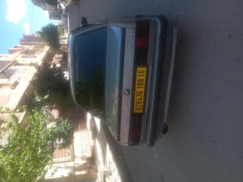 BMW Série 3 1988 E30