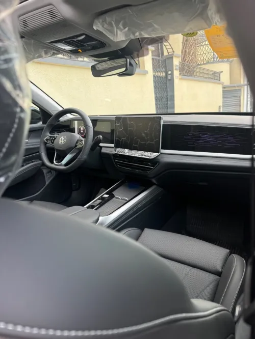 Volkswagen Passat 2025 Pro