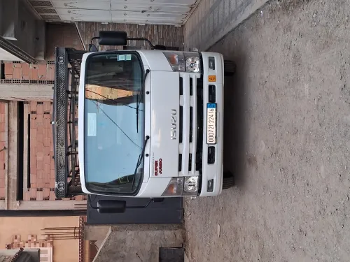 Isuzu Npr71 2024