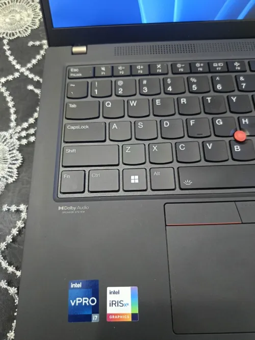 lenovo thinkpad t14 gen 3 magnesium i7