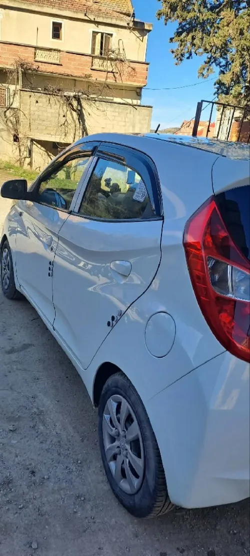 Hyundai EON 2013 EON