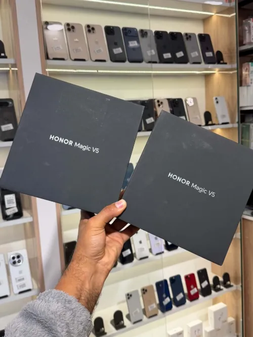 Honor Magic v5