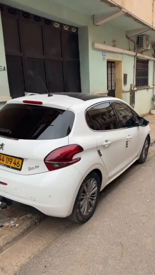 Peugeot 208 2019 Allure Facelift