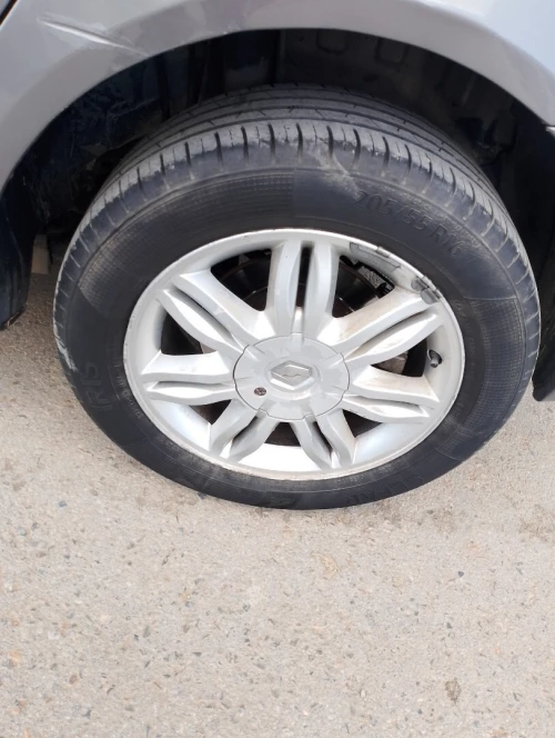 Renault Laguna 2 2001 Initial paris