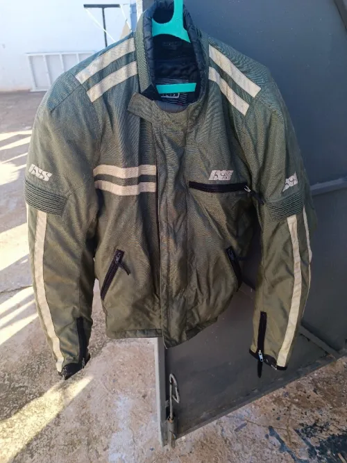 Veste spécial moto original voir en bas de l'annonce les modèles avec prix