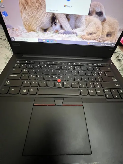 Lenovo thinkpad E490 i5 8th generation 8g ram 512 g hdd