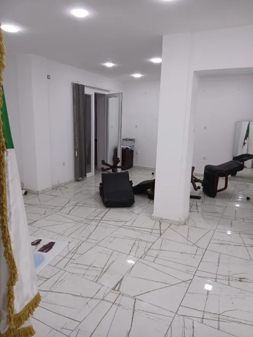 Location Local Niveau de villa F4 Alger Cheraga