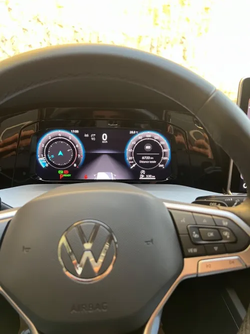 Volkswagen Golf 8 2024 Life Plus