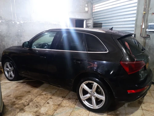 Audi Q5 2009 S Line Pack Tech